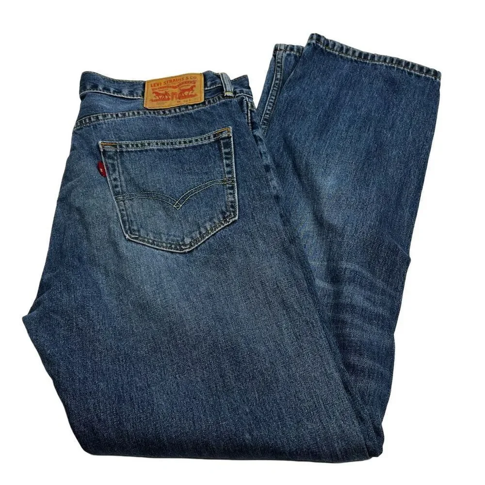 Levi’s 505 medium wash jeans size 34 X 32